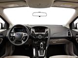  Dashboard, center console, gear shifter view photo